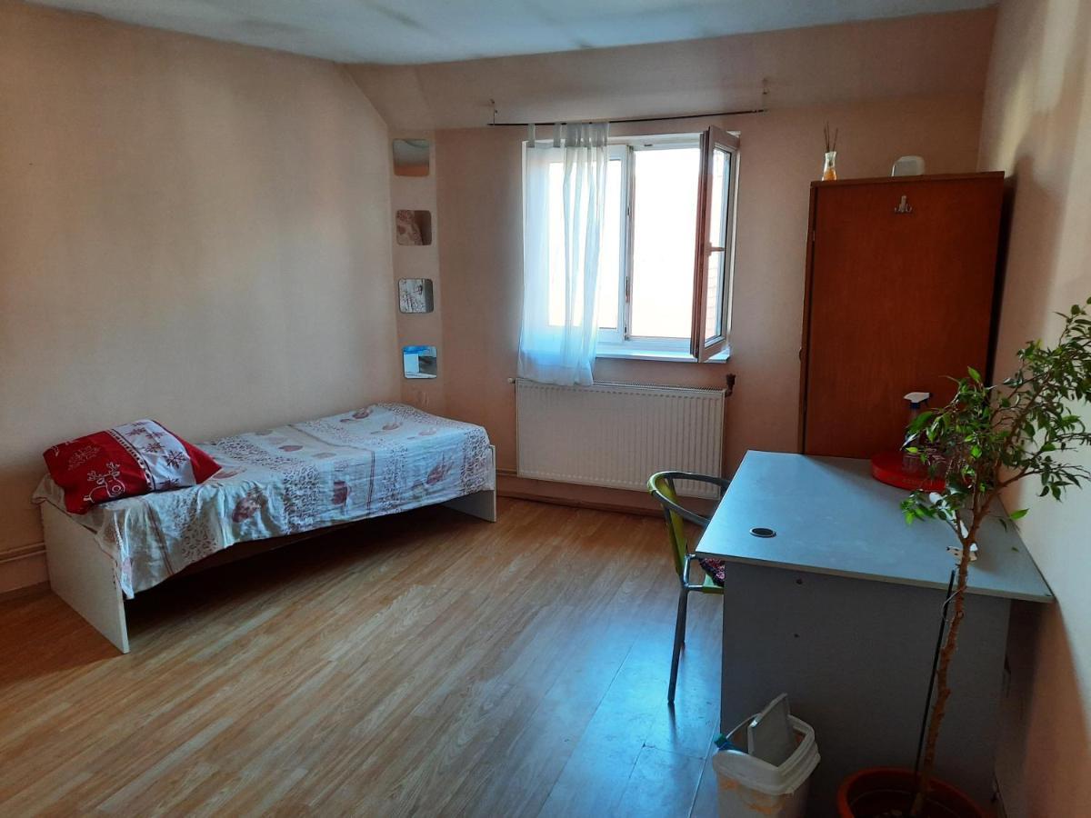 Casa Adrian Camere Centru Vechi Brasov Luaran gambar