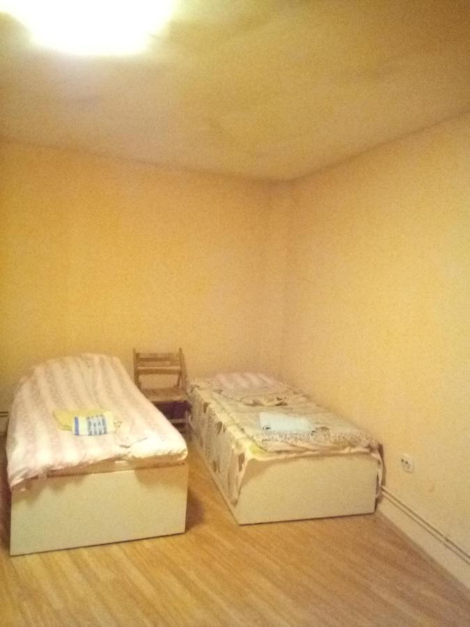 Casa Adrian Camere Centru Vechi Brasov Luaran gambar